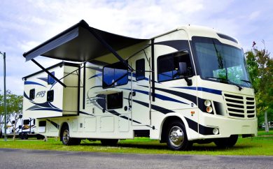 How-to-Choose-the-Right-RV-for-Your-Camping-Style-scaled-2560x1280 How-to-Choose-the-Right-RV-for-Your-Camping-Style-scaled-2560x1280